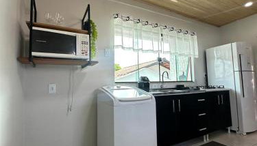 Studio Aconchegante - com Garagem Privativa e Ar Condicionado REV391 - Foto 5