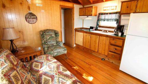 Lakefront Cedar Cabin - 8 - Foto 5