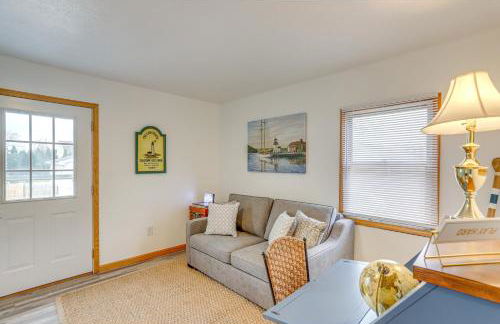 Walk to Beach Home with Pool in Vermilion - Foto 12