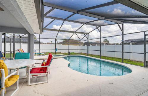 #370-Stunning 4 bed villa with south facing pool and spa with no rear neighbors - Foto 33