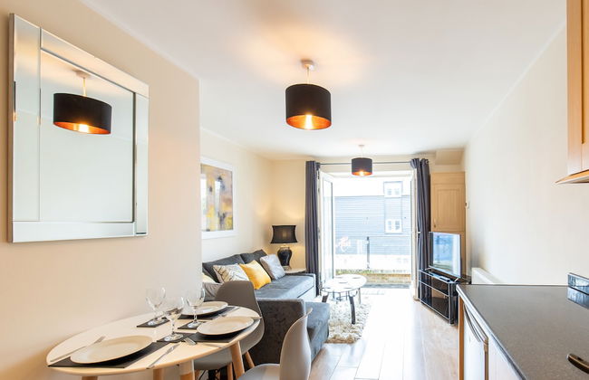 Velvet 1-bedroom Apartment With Balcony, Hoddesdon - Foto 35