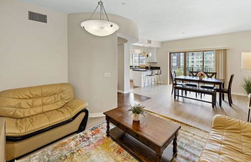 Charming 2BR2BA Home Near Downtown LA And Walkable Amenities - Foto 2