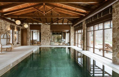 HERMEA Grand Mountain Villa & Spa , Worldwide Interior Design Award Winner - Foto 1