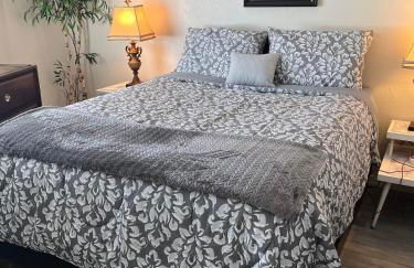 The Riverside Inn - Foto 14