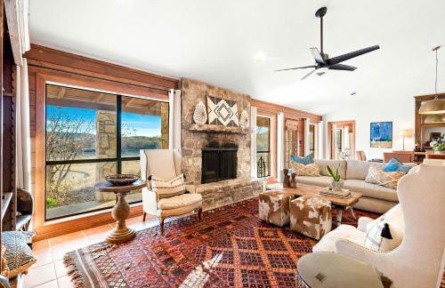 Impressive Modern Cabin with Beautiful Interior and Exterior in Ingram, Texas - Foto 10