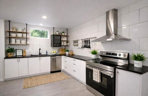 Private 5BR Estate by Stadium 16 Guests DC Line - Foto 4