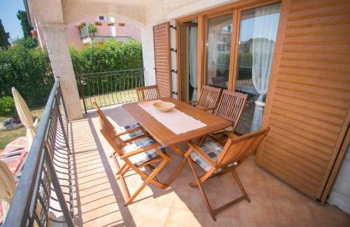 Family friendly house with a swimming pool Buici, Porec - 19720 - Photo 32