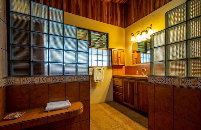 Hummingbird Hacienda - Foto 7