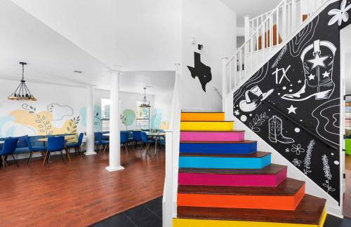 Grand 6BR 3BA Pool Escape Round Rock - Foto 32