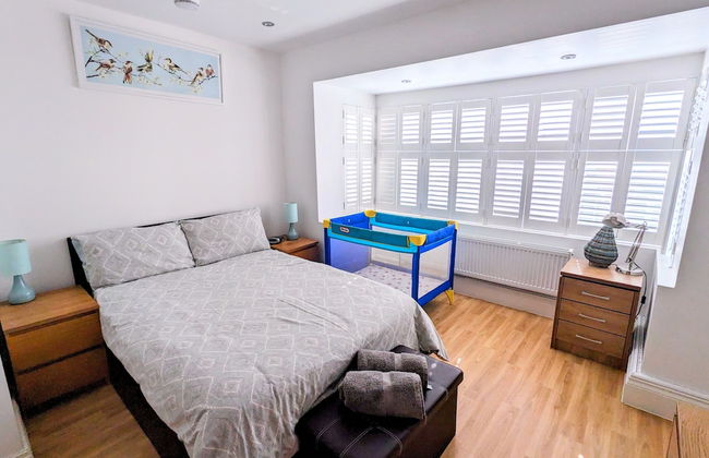 Stylish 2-bed Apartment Near Richmond Park - Foto 3