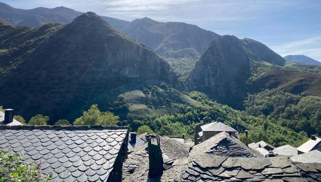 The mountains of la Tebaida berciana
