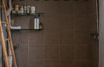 ILOI’s Villa in peaceful Village w. Private Beach - Photo 27