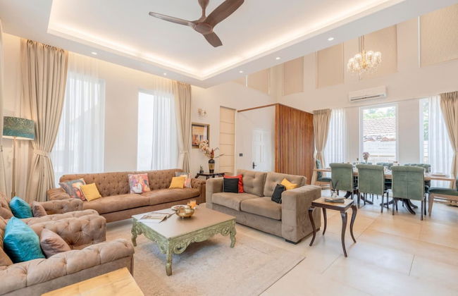 Aria - Lux 5BR Villa in Anjuna Perfect for Groups - Photo 2