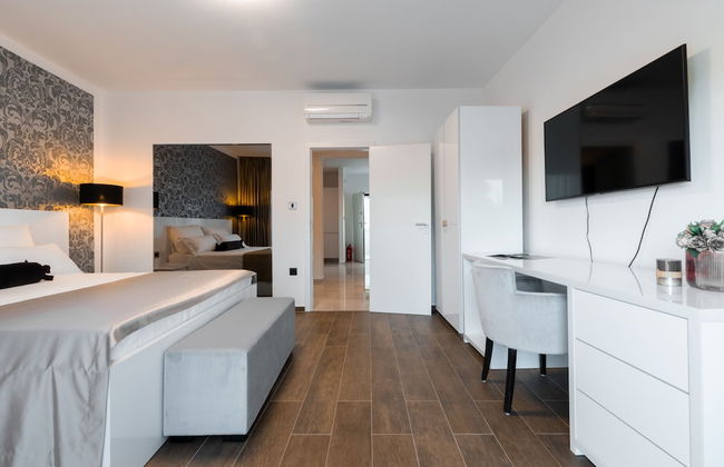 WISH Apartments - Photo 11