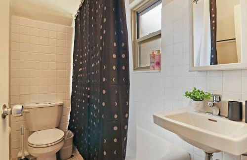 Lively & Fully Furnished 1BR Apartment - Kenwood 408 - Foto 11