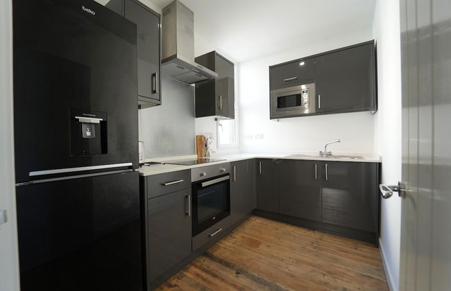 Gorgeous, Comfortable Apartment on the High Street - Foto 8