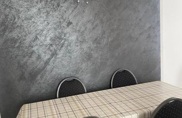 Schönes Goldstar Apartment Nr 3 in der Nähe Hannover Messe - Photo 2