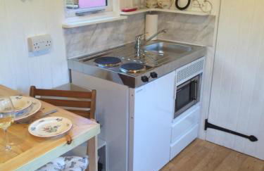 The Hideaway at Duffryn Mawr Self Catering Cottages - Photo 21