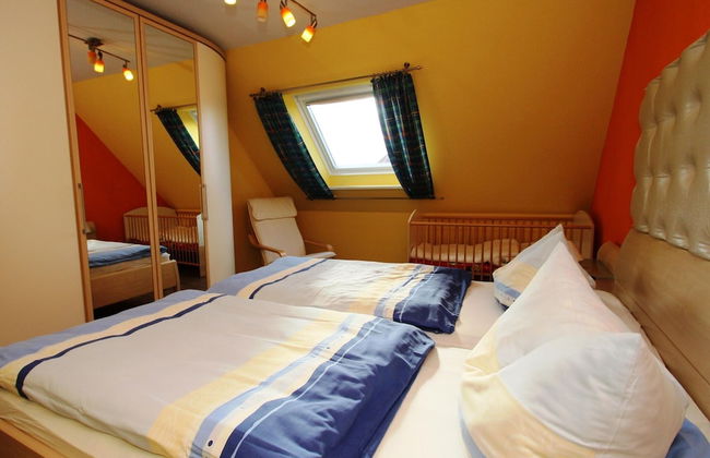 Gemuetliches Reihenhaus mit Garten - Foto 3