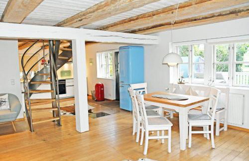 NEU angeboten Mönchguter Ferienhaus u Reetdach mit Kamin - Foto 8