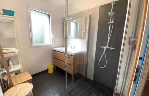 Superbe villa avec WIFI à 300m d'une plage de sable fin à l'ILE GRANDE - Ref 296 - Foto 8