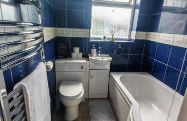 Comfy House Parking Long Stay - Photo 5