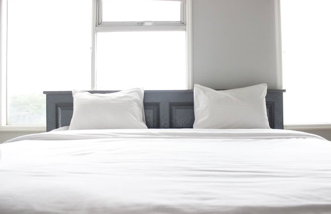 Spacious & Trendy Studio at Jarrdin Cihampelas Apartment - Photo 2
