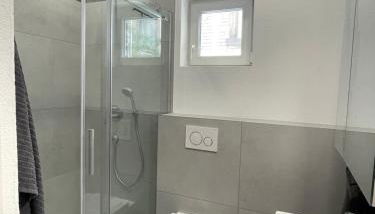 Modernes Apartment im Zentrum von Karlsruhe - Foto 5, Shower