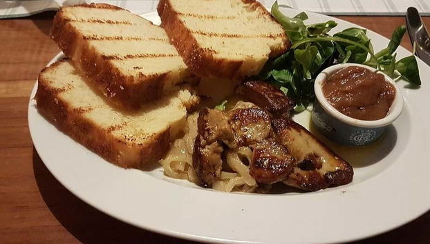 Traditional Meal at the Zylinder Cafe - Foto 2