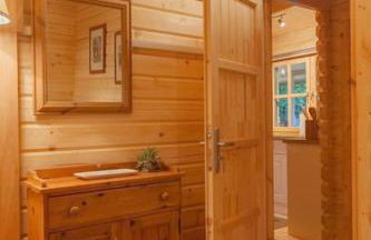 Family friendly sunny Log Cabin - Photo 28