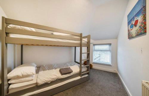 Spacious Three Bedroom Flat in Filey Town Centre with Workspace - Foto 7