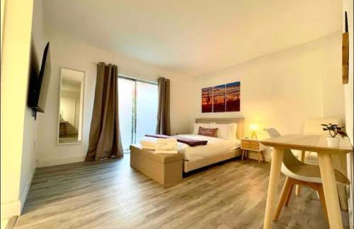 Miami International Airport 1 - Photo 17