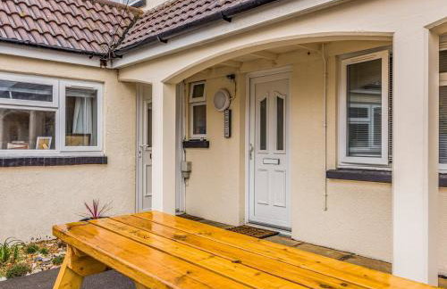 Stylish Flat Close To Beach - Pass the Keys - Foto 35