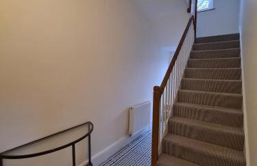 The Shrubbery-Superb Modern home-6 beds-sleeps 11 - Foto 18