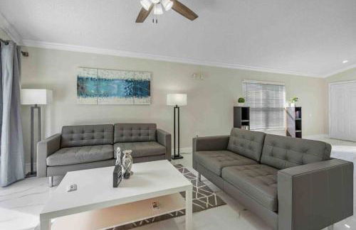 The Ritz Vacation, Heated Pool, Close 2 Disney - Photo 21