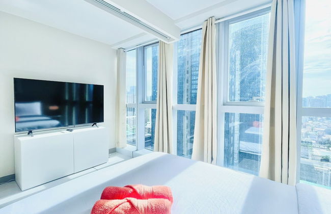 Uptown Parksuites BGC - Photo 8