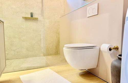 Komfort-Studio in Oberwinter bei Bonn - mit PlayStation 4 - Foto 28