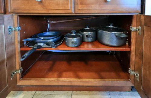 Sunny & Cheerful Near I-10 ~ Queen Beds ~ Parking - Foto 51