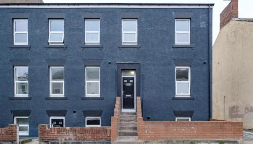 8 Bedroom, 8 En suite, 12 beds, Fast Wifi, Contractors, Parking - Foto 2