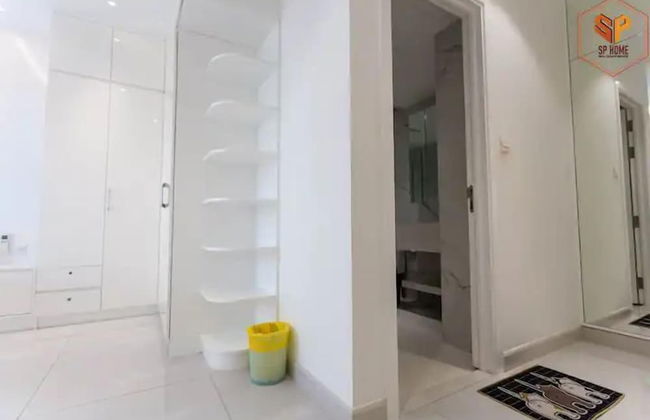 Sunrise City View Apartment - Photo 17