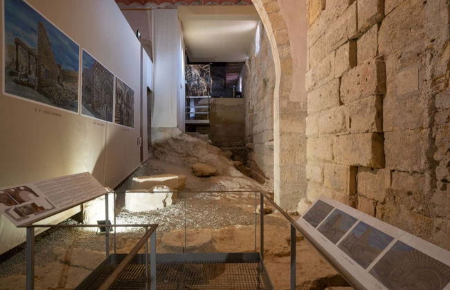 Ingresso da Catedral de Tarragona - Foto 3