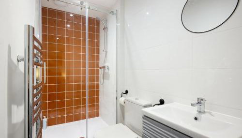 A Stylish & Welcoming Apartment - Foto 3