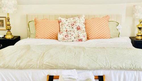 Near Ft Moore Ft Benning and CSU Restored Historic Home - Foto 5