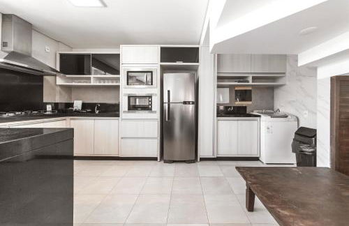 Casa de Praia Exclusiva, 3 Suítes com Piscina Privativa, BC - Foto 12