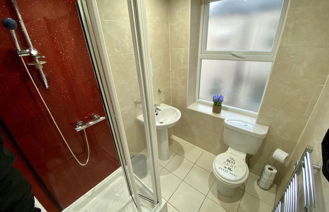 Callerton House - Photo 4