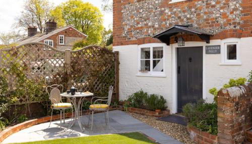 The Lavender Folly - Cosy Accommodation Alresford - Foto 2