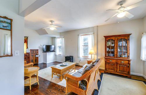 Marshfield Home with 4 Decks and Private Beach Access! - Foto 8