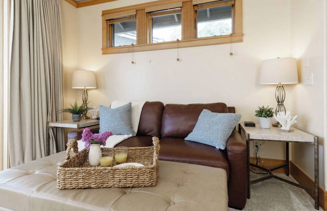 The Castle Rock Estate by Avantstay Steps From Arch Cape Beach w/ Hot Tub & Sauna - Foto 50