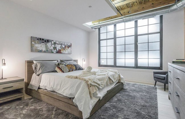 Spacious & Private 3 BDR Luxury Condo in Downtown - Foto 3