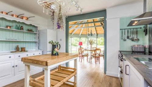 Pretty Three Bedroomed home near the Beach - Pass the Keys - Foto 1